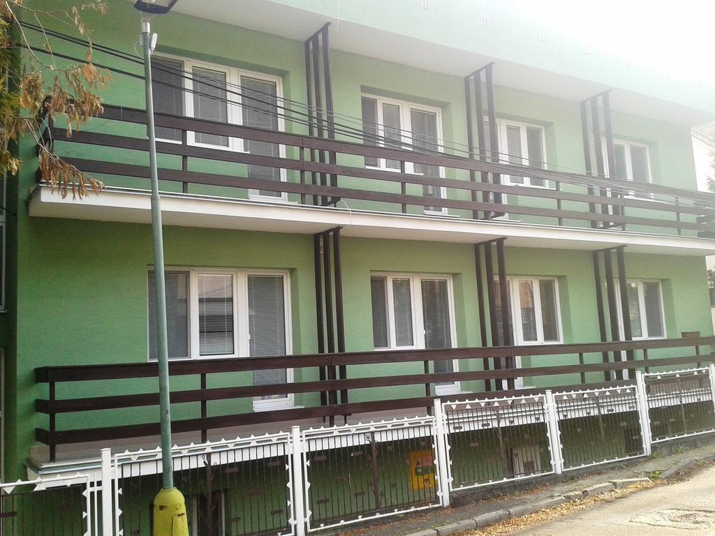 Garni Hotel Sonata Trenčianske Teplice المظهر الخارجي الصورة